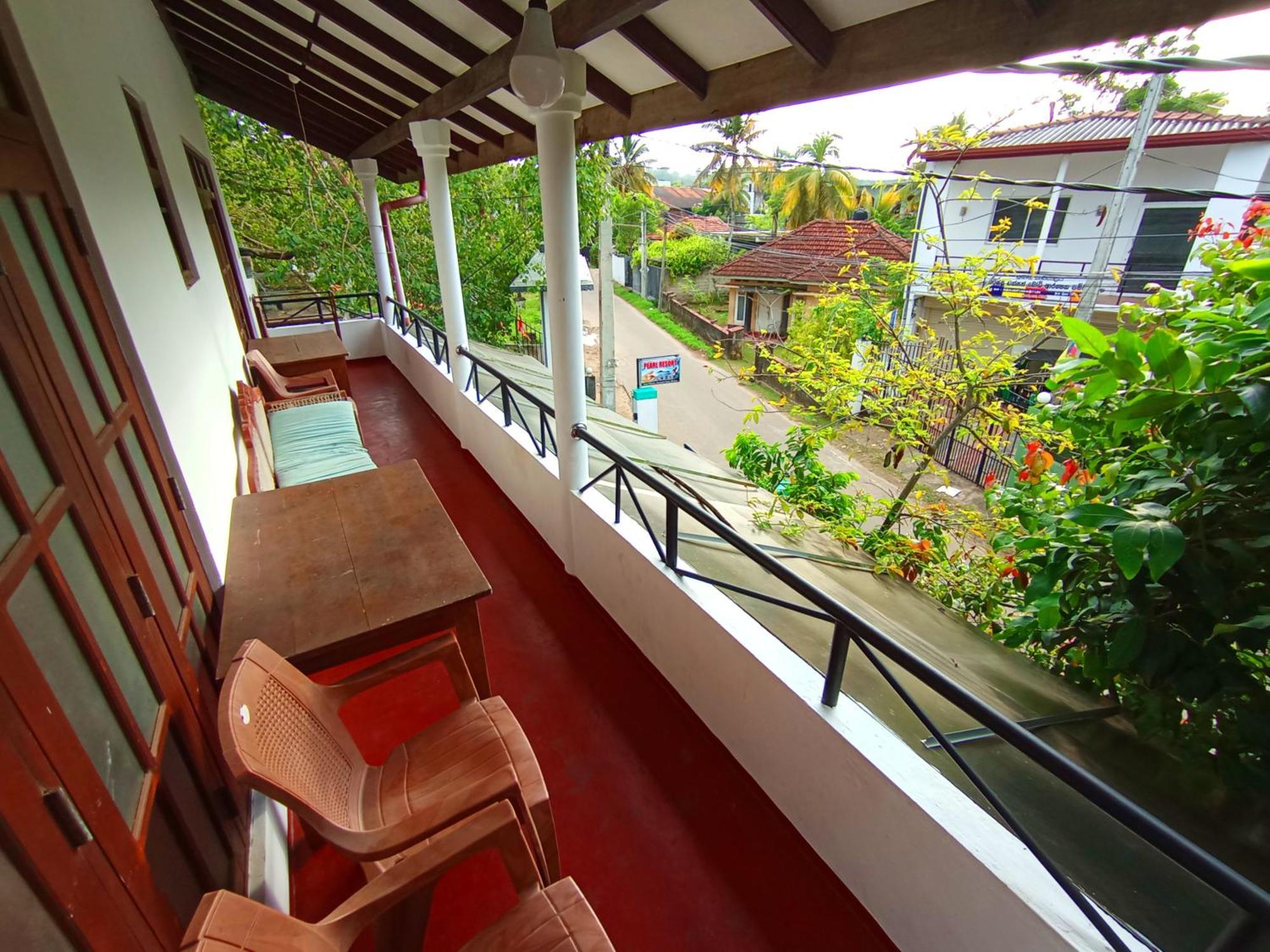 Pearl Deluna Resort Mirissa Exterior foto