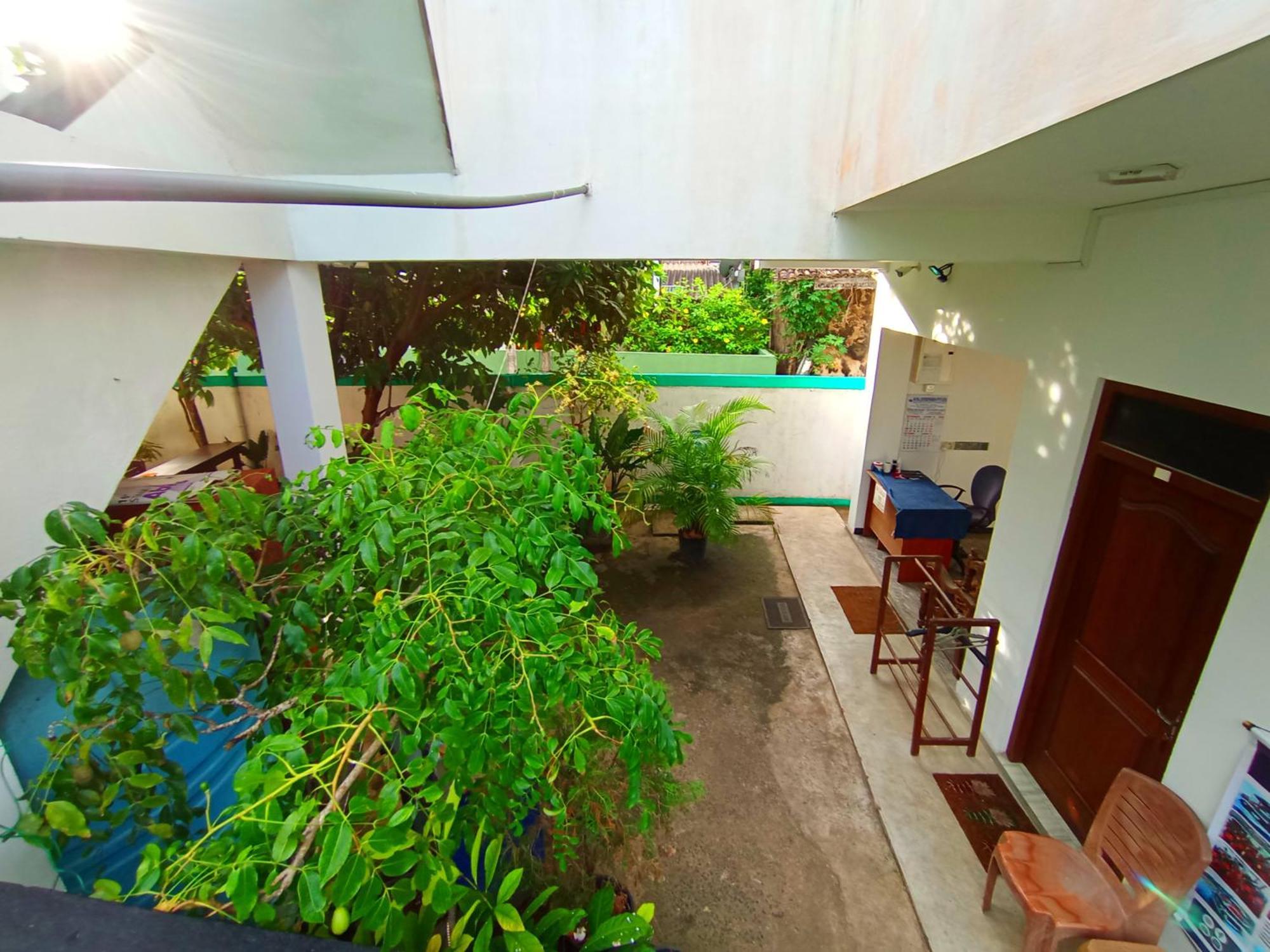 Pearl Deluna Resort Mirissa Exterior foto